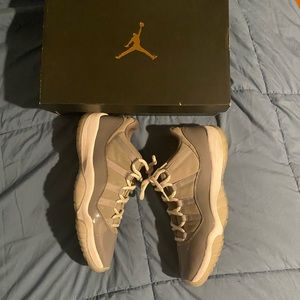 Jordan 11 cool grey sz 11 clear soles